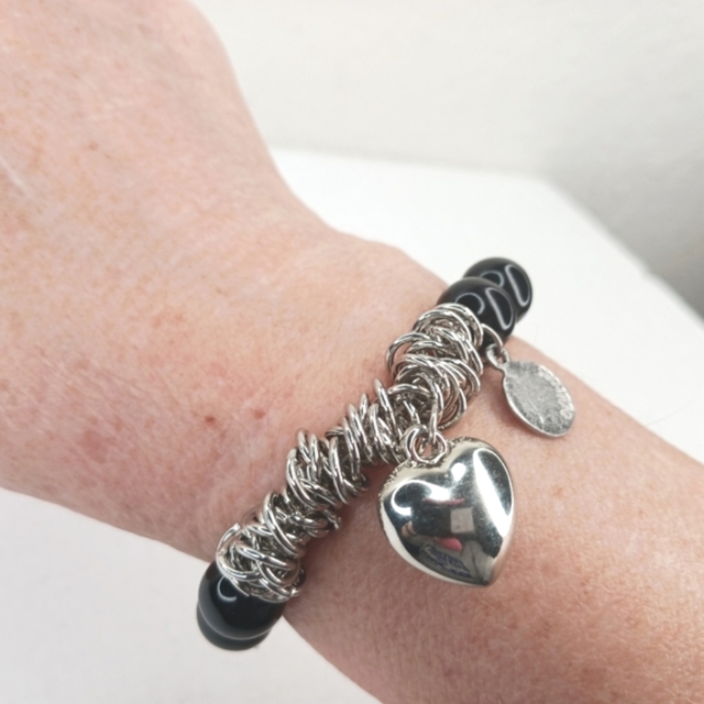 ADDRESS Bracelet Stretch Silver-tone Rings Large Black Beads Heart